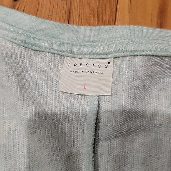 Tunic - Picture 2 of 2